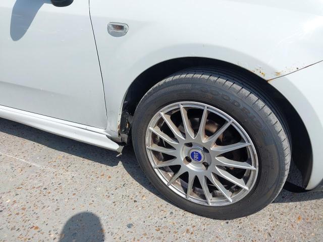 2013 FIAT PUNTO GBT