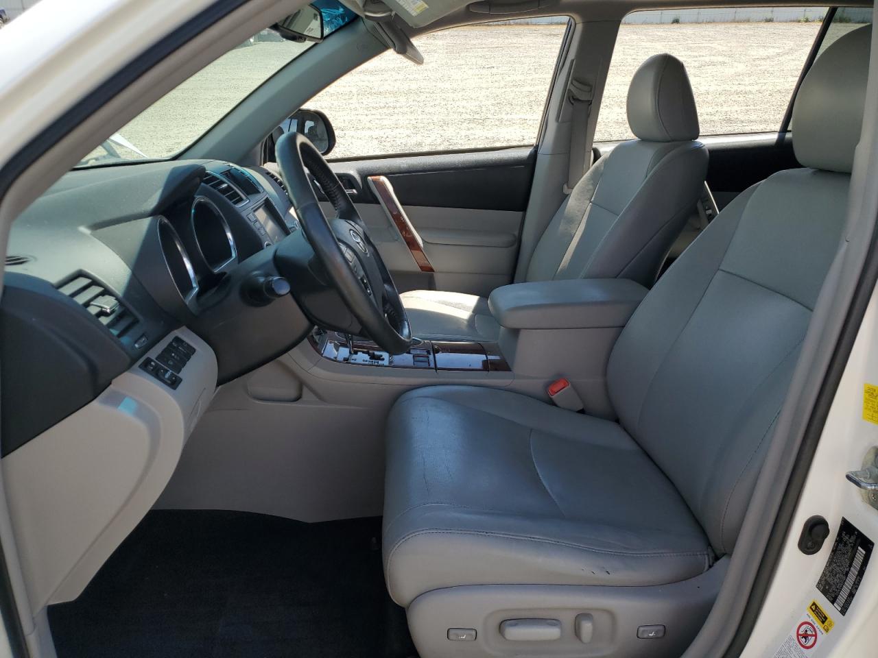 2011 Toyota Highlander Limited VIN: 5TDYK3EH5BS035887 Lot: 56252445