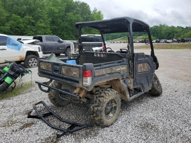 2021 JOHN DEERE XUV835M