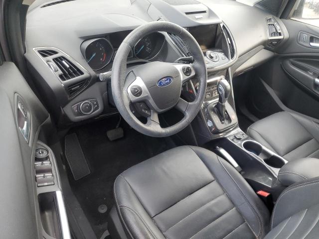 Паркетники FORD ESCAPE 2015 Сріблястий