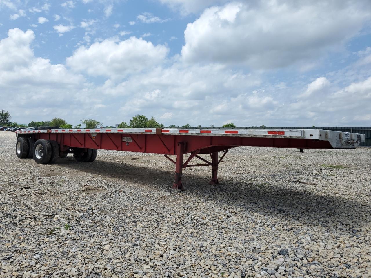 2013 Transcraft Eagle11 Flatbed Trailer for Sale in Sikeston, MO - Rear End