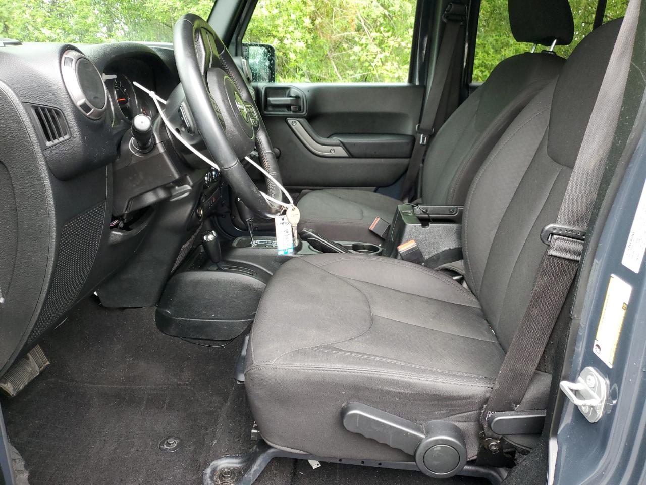 2018 Jeep Wrangler Unlimited Sport VIN: 1C4BJWDG8JL832623 Lot: 56712715