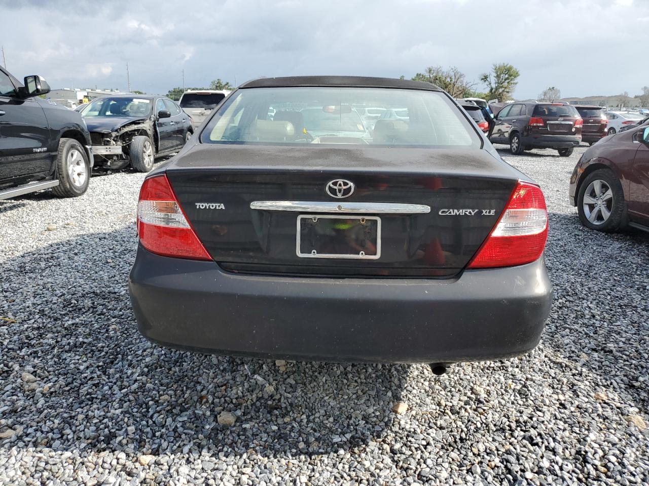 2003 Toyota Camry Le VIN: 4T1BE30K43U220862 Lot: 58661405