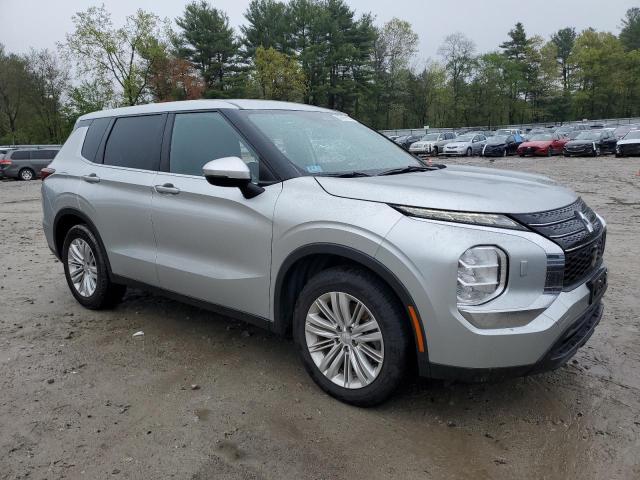  MITSUBISHI OUTLANDER 2022 Srebrny