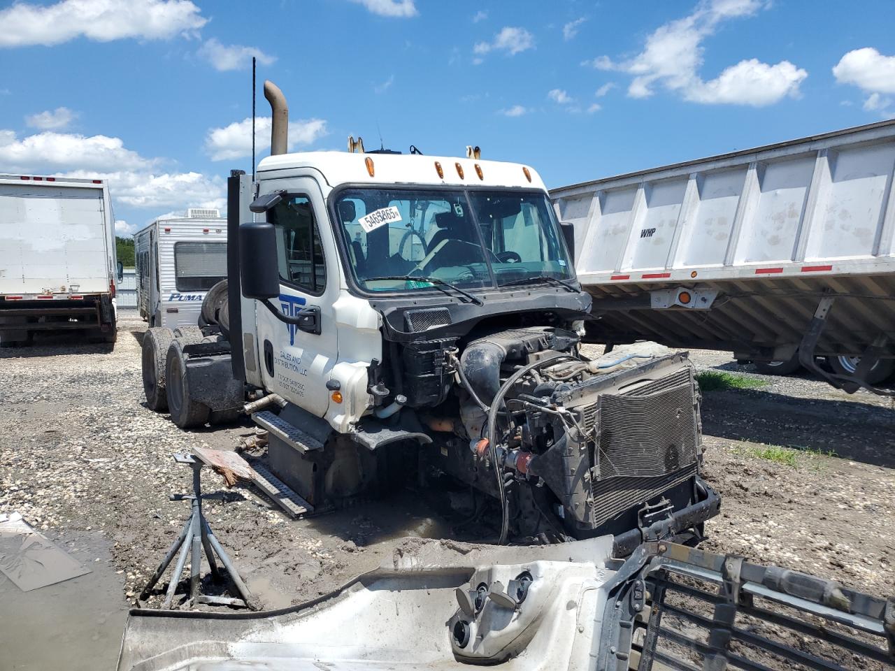 2015 Freightliner Cascadia 125 Semi Truck 3AKJGEDV6FSGL6707 photo #1