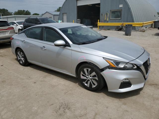  NISSAN ALTIMA 2019 Серебристый