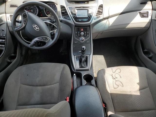 Sedans HYUNDAI ELANTRA 2014 Srebrny