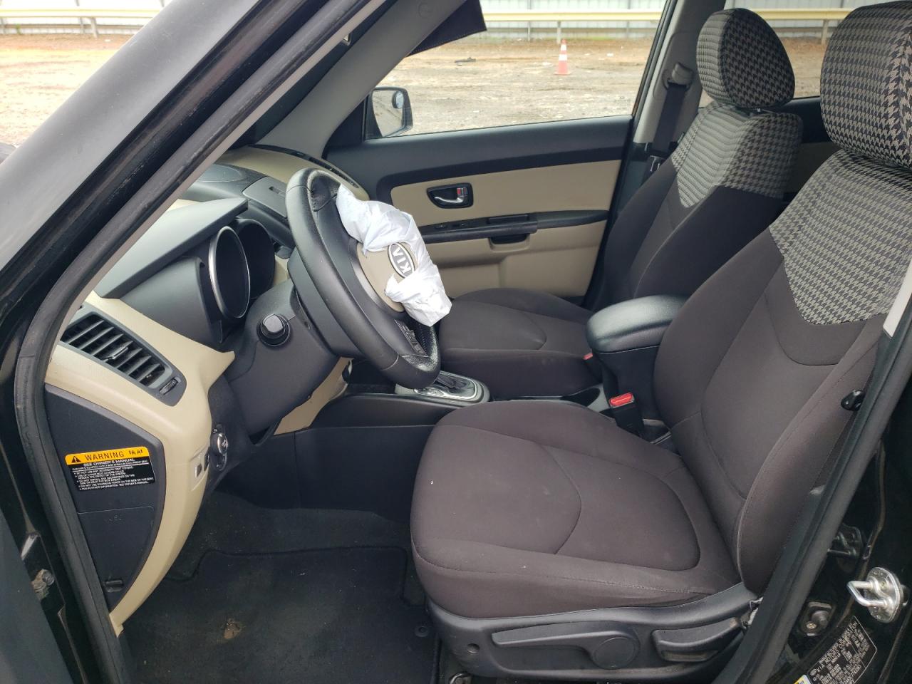 2012 Kia Soul + VIN: KNDJT2A63C7743385 Lot: 57125885