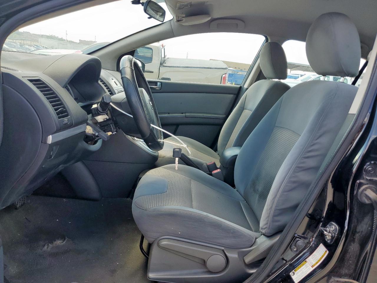 2011 Nissan Sentra 2.0 VIN: 3N1AB6AP5BL686090 Lot: 56360445