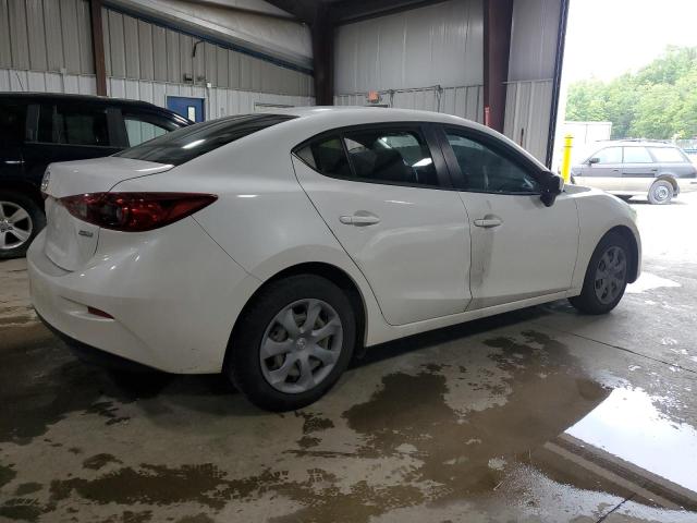  MAZDA 3 2016 White