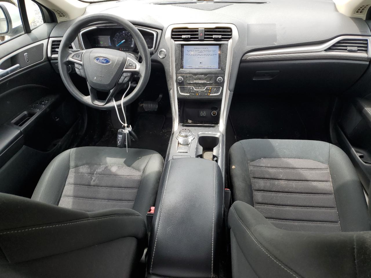 2019 Ford Fusion Se VIN: 3FA6P0LU8KR263978 Lot: 54023835