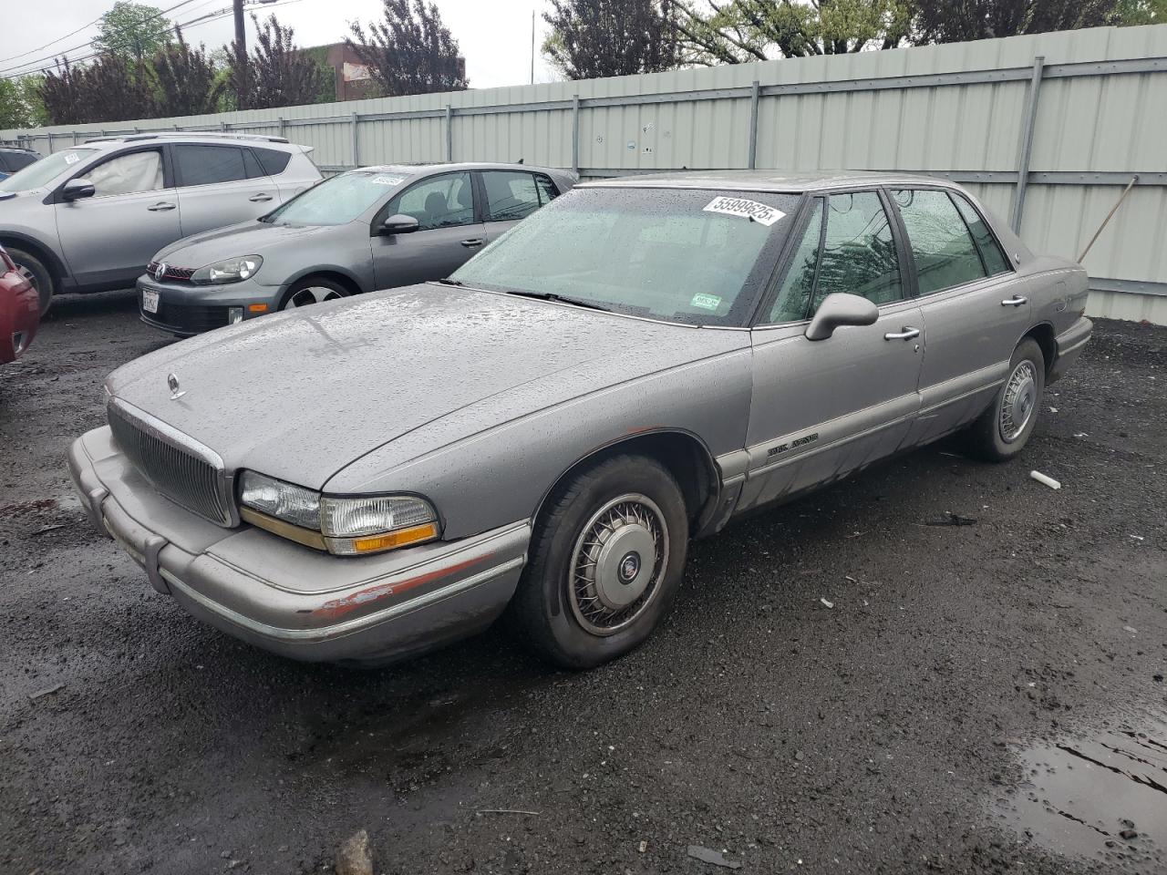 1995 Buick Park Avenue იყიდება New Britain-ში, CT - Front End