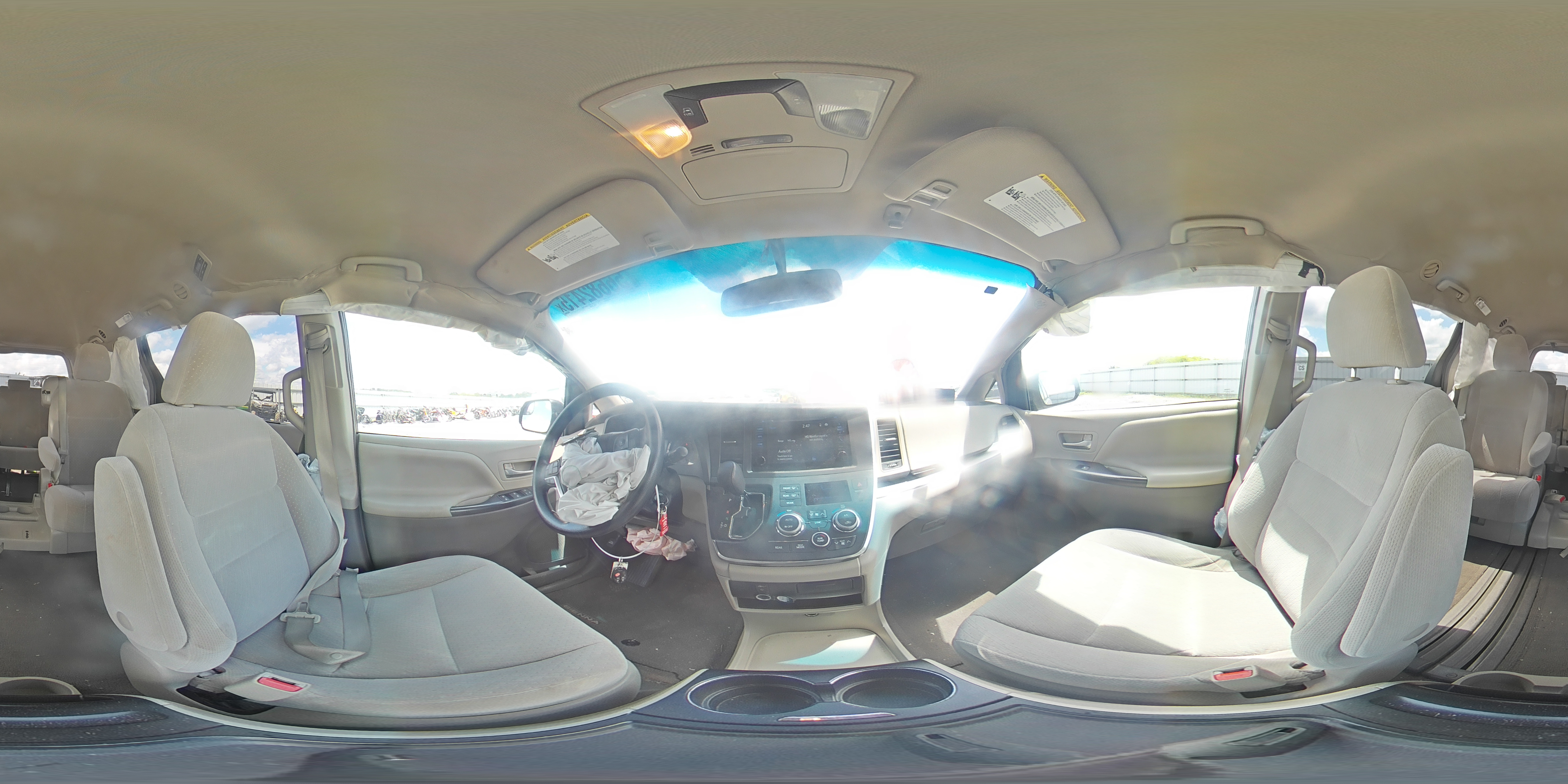 2015 Toyota Sienna Le VIN: 5TDKK3DC8FS582699 Lot: 56682415
