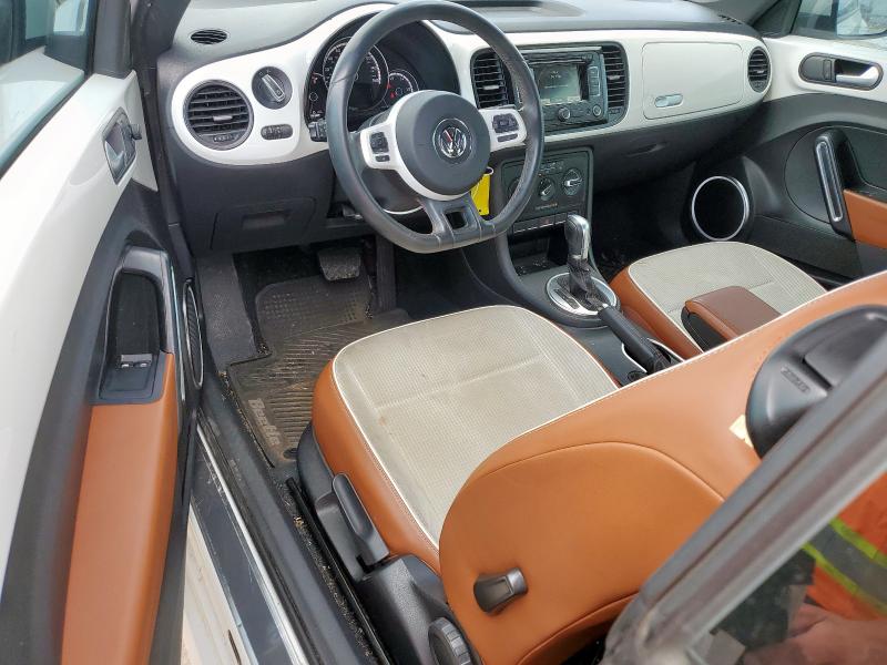  VOLKSWAGEN BEETLE 2015 Biały