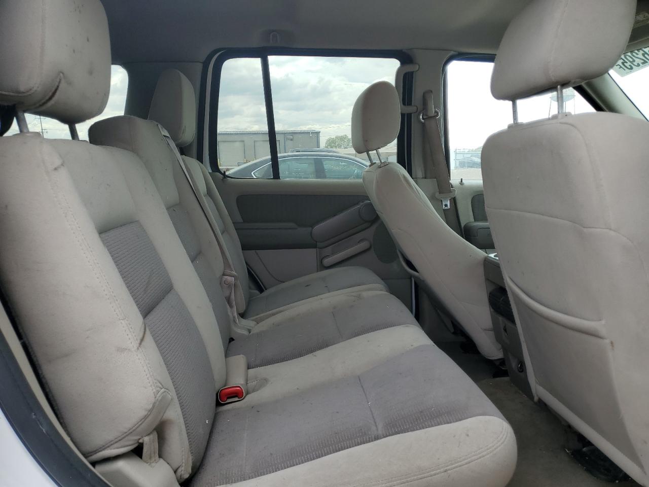 2007 Ford Explorer Xlt VIN: 1FMEU63E27UB71996 Lot: 56256295