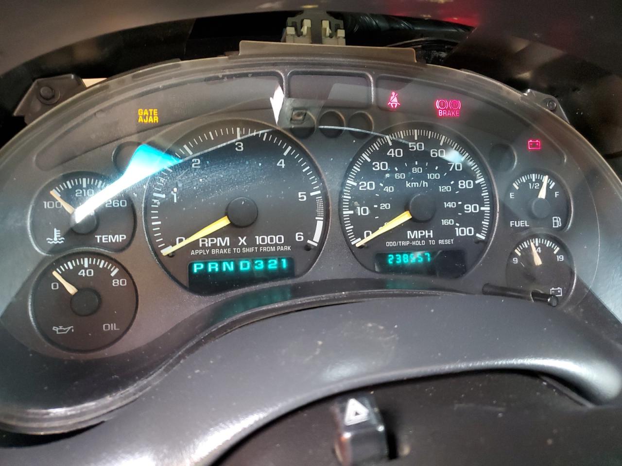 2000 GMC Jimmy VIN: 1GKCS18W2YK221142 Lot: 55846075