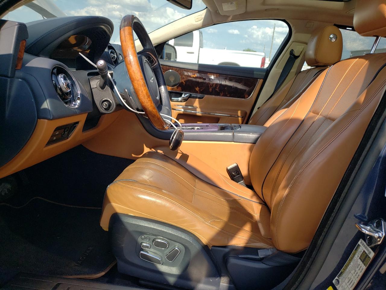 2011 Jaguar Xjl VIN: SAJWA2GB1BLV15134 Lot: 58037535