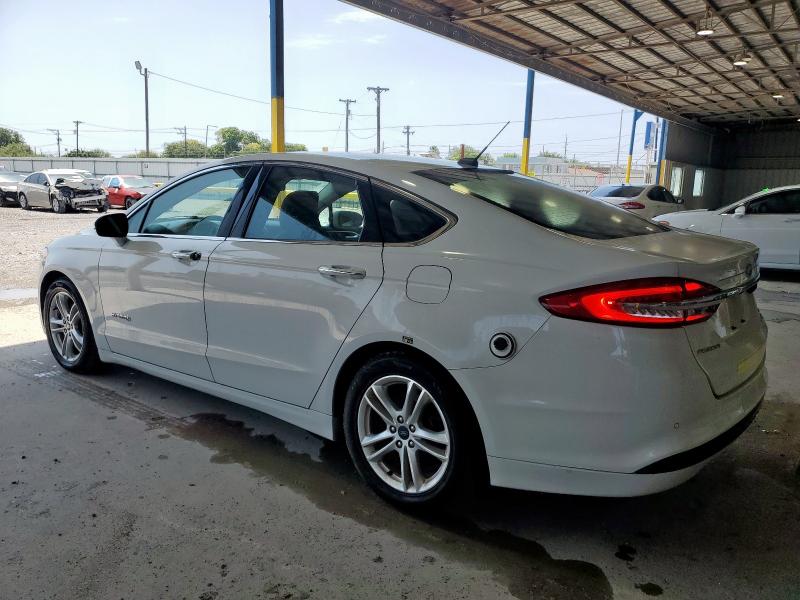  FORD FUSION 2018 Белый