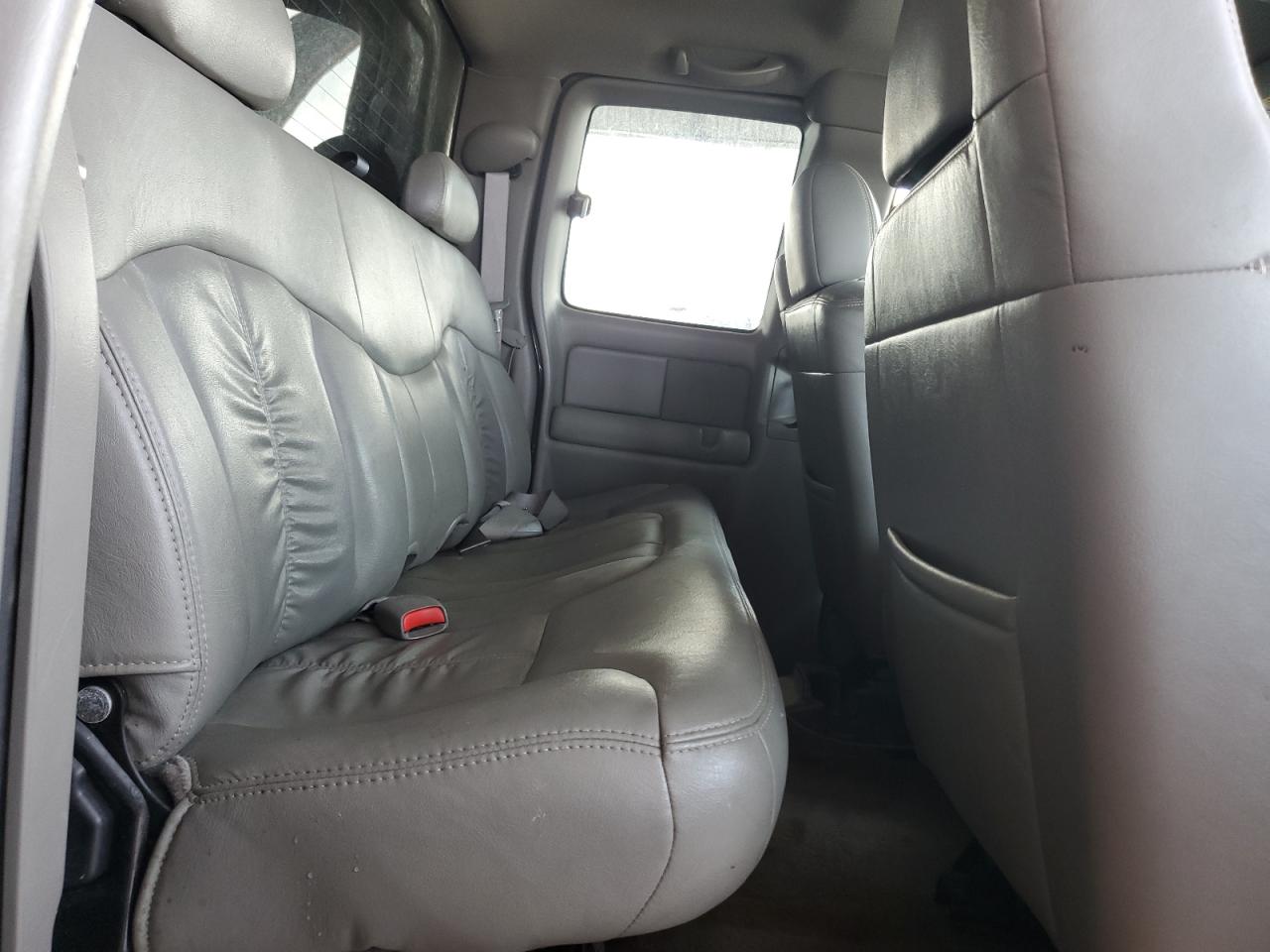 2002 GMC New Sierra K1500 VIN: 1GTEK19T52Z260895 Lot: 57785405