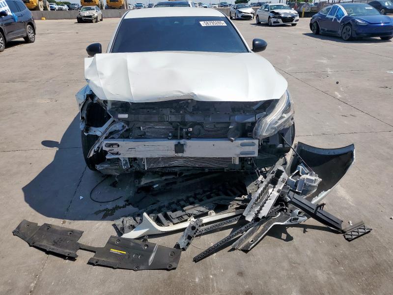  NISSAN ALTIMA 2022 Білий