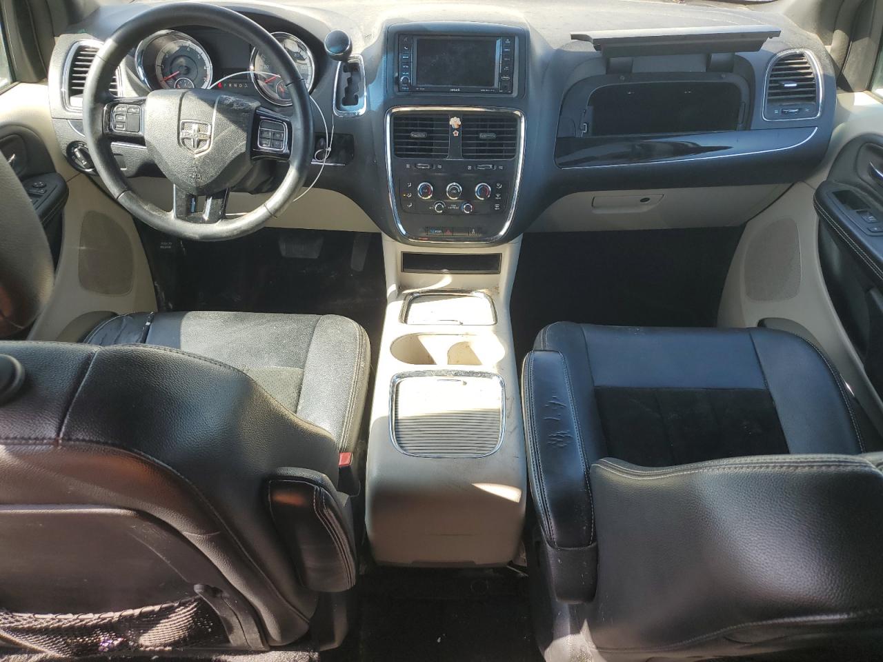 2017 Dodge Grand Caravan Sxt VIN: 2C4RDGCG7HR749876 Lot: 56515255