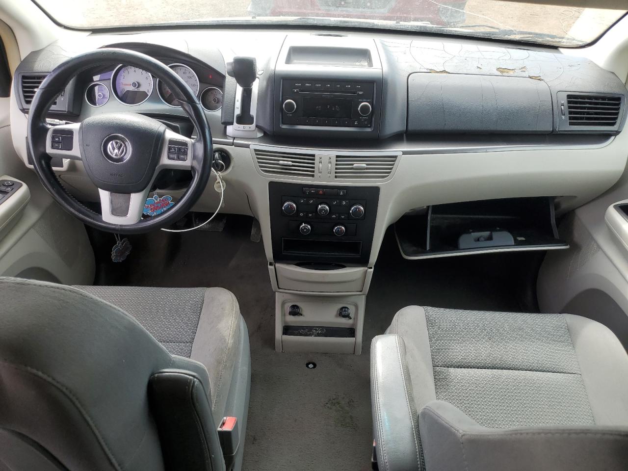 2011 Volkswagen Routan S VIN: 2V4RW4DGXBR670237 Lot: 58022435