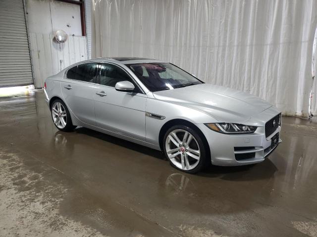  JAGUAR XE 2018 Silver