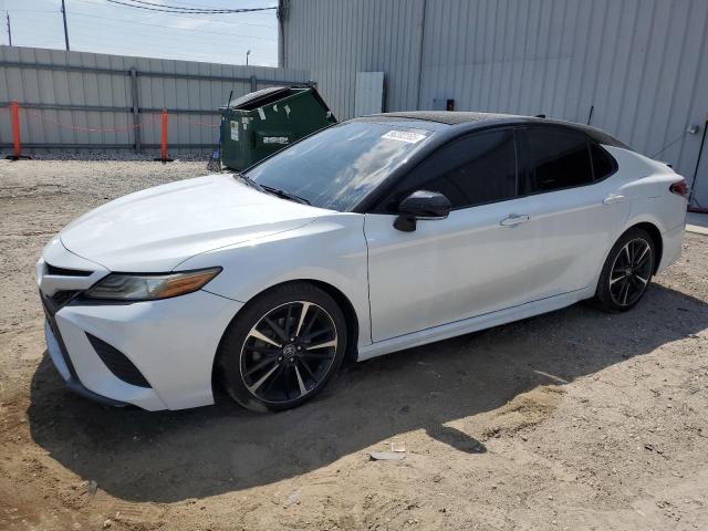  TOYOTA CAMRY 2019 White