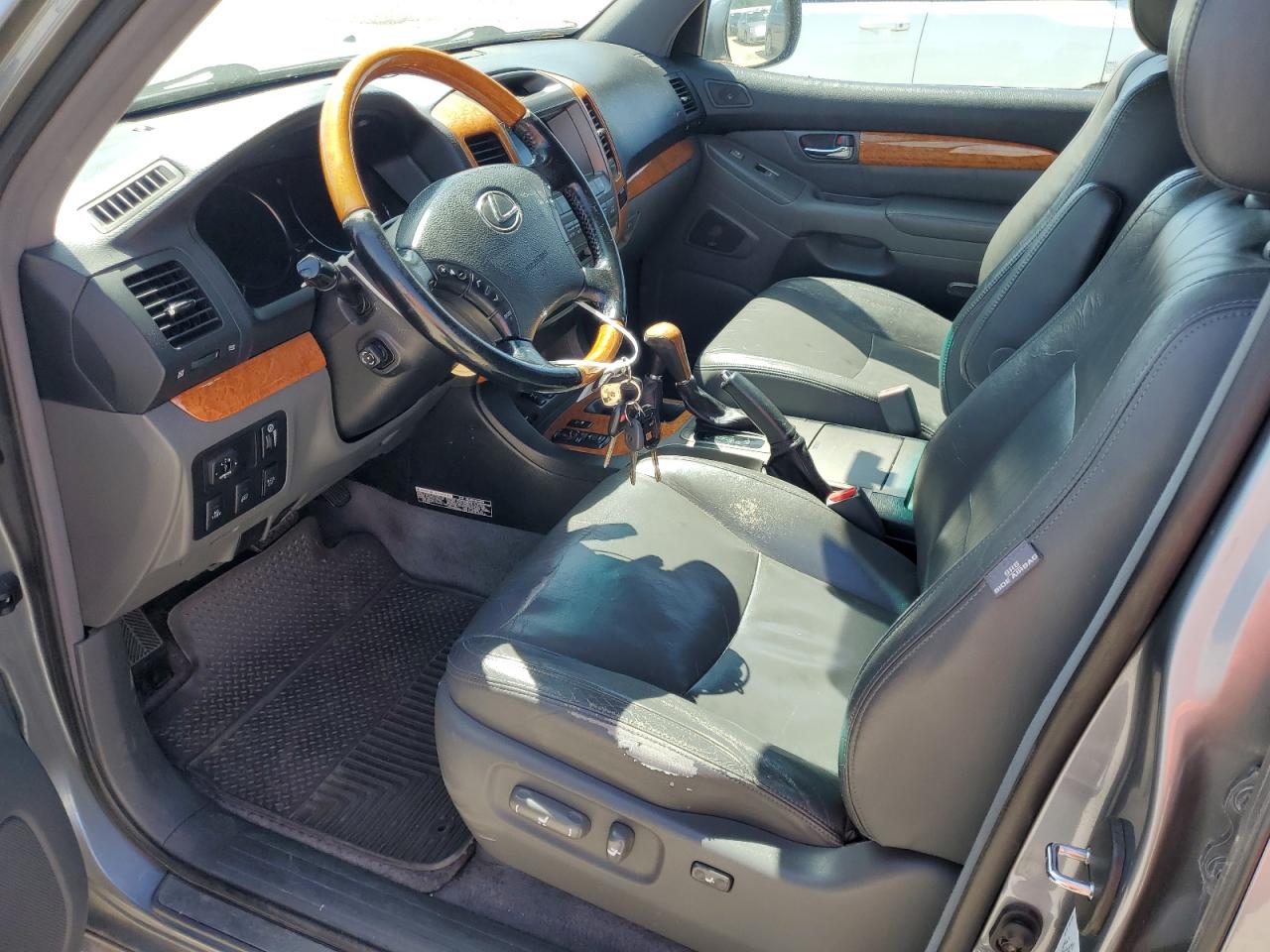 2005 Lexus Gx 470 VIN: JTJBT20X950093307 Lot: 56907055