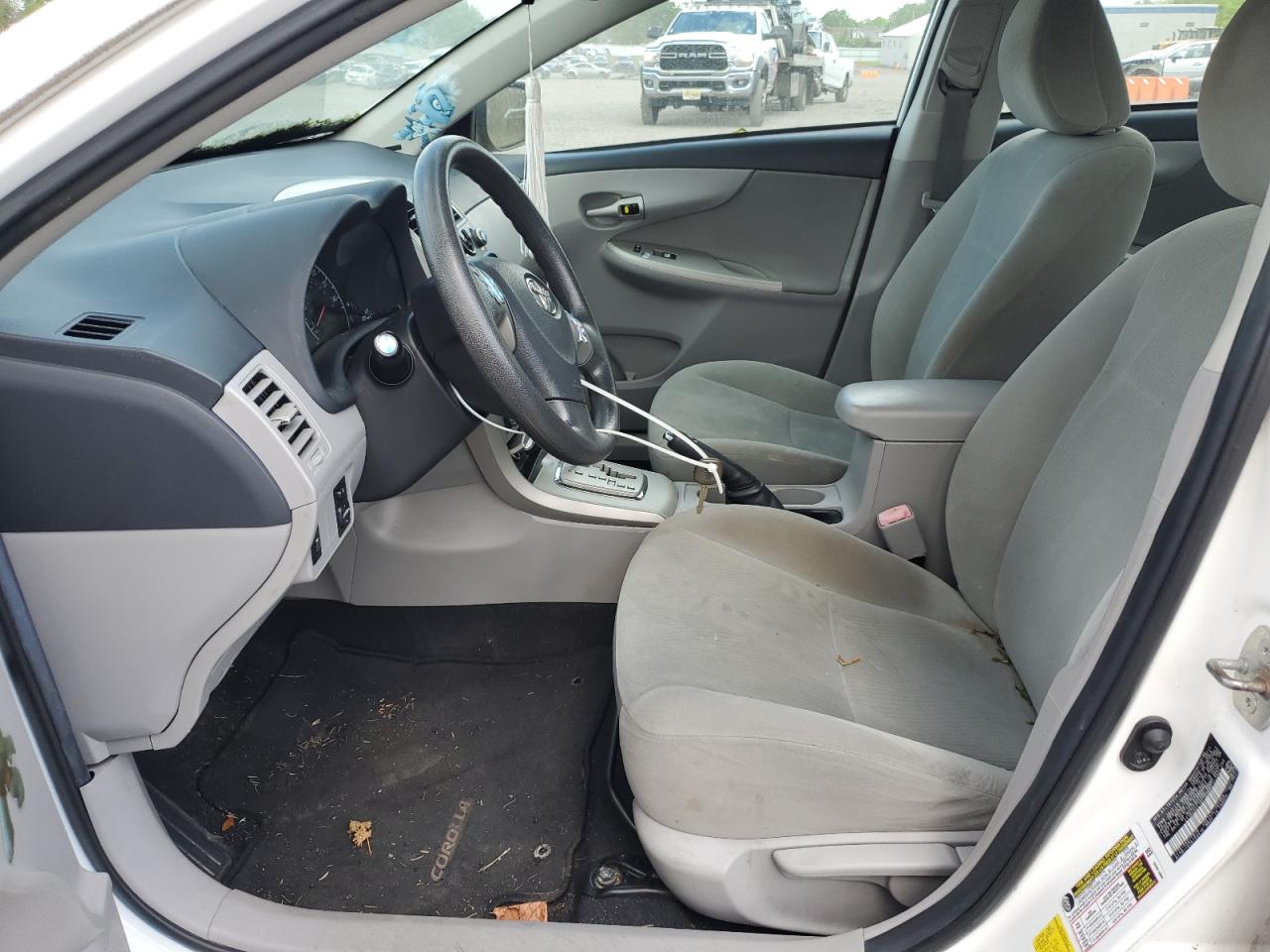 2011 Toyota Corolla Base VIN: 2T1BU4EE1BC703687 Lot: 56077375