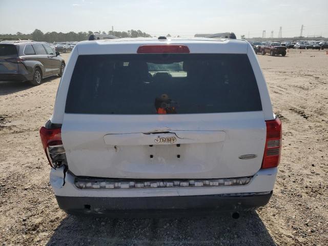  JEEP PATRIOT 2016 Белы