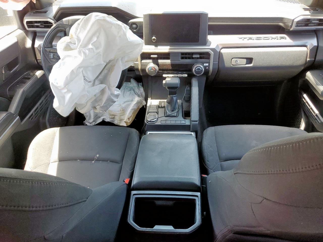 2024 Toyota Tacoma Double Cab VIN: 3TYKB5FN2RT000826 Lot: 56976295