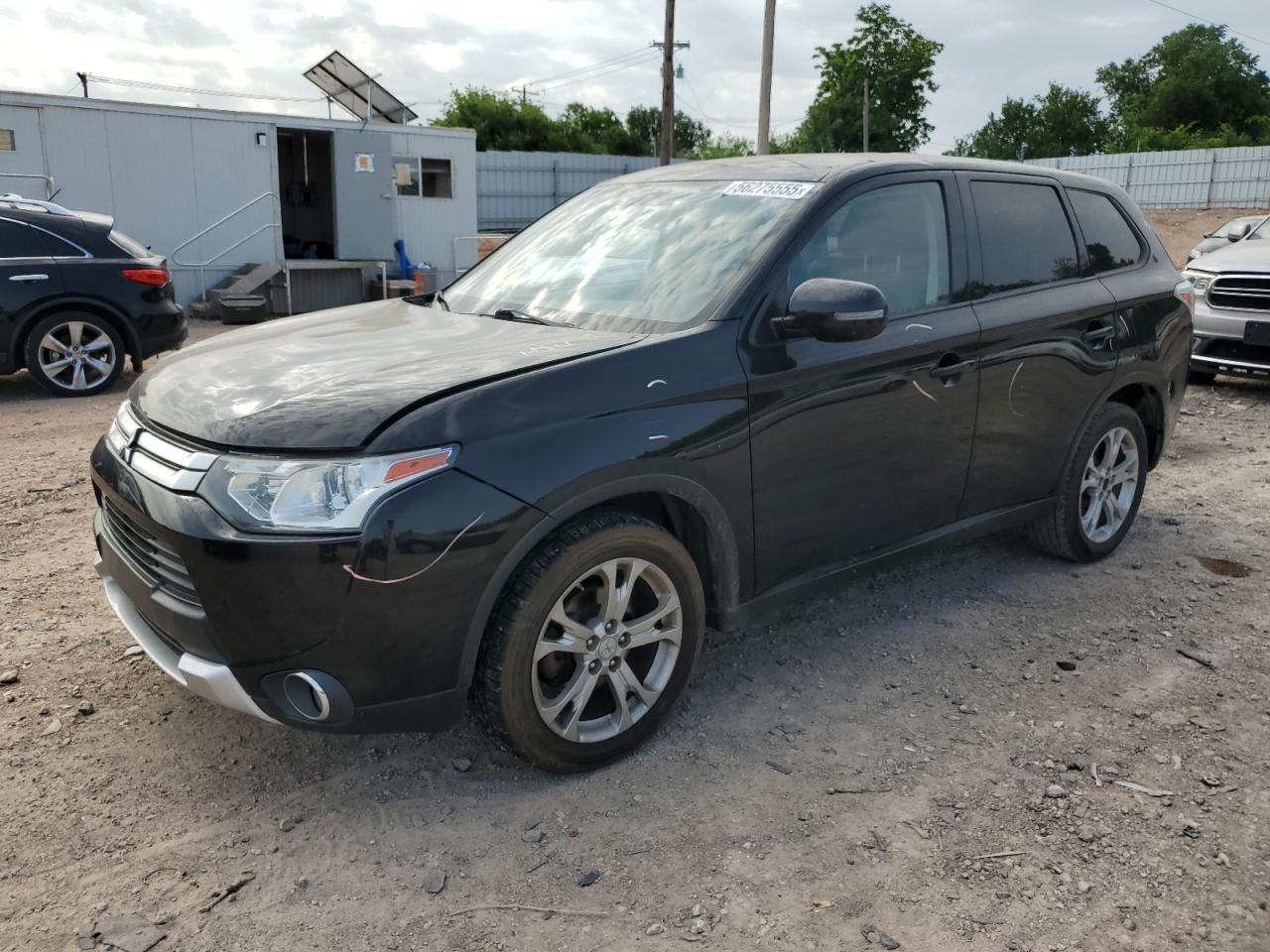 Oklahoma City, OK에서 판매 중인 2015 Mitsubishi Outlander Se - Side