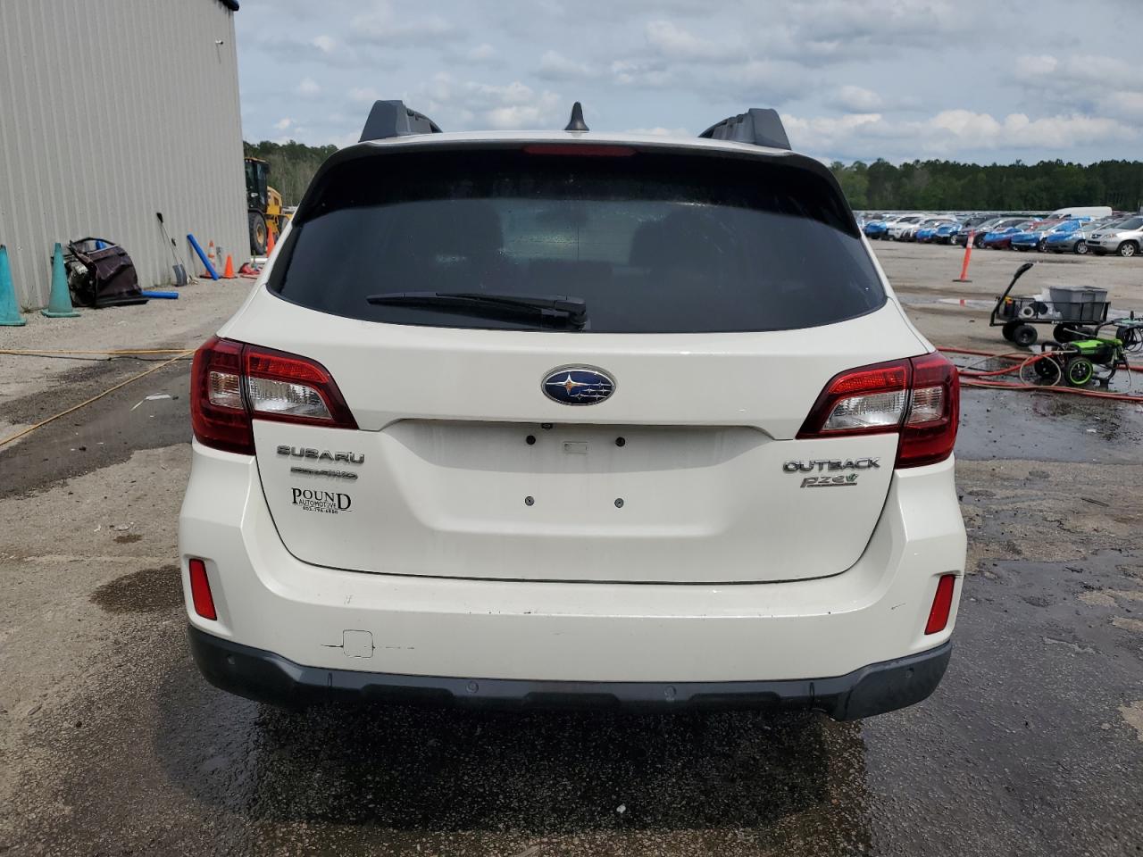 2017 Subaru Outback 2.5I Limited VIN: 4S4BSANCXH3337020 Lot: 58873285
