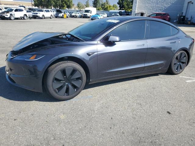 TESLA MODEL 3 2025