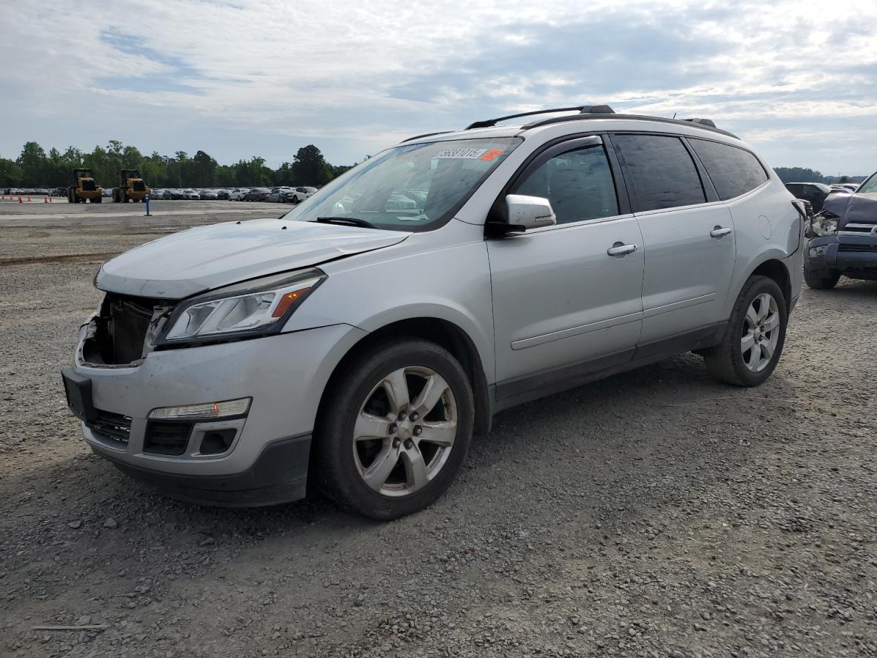 2016 Chevrolet Traverse Lt for Sale in Lumberton, NC - Front End
