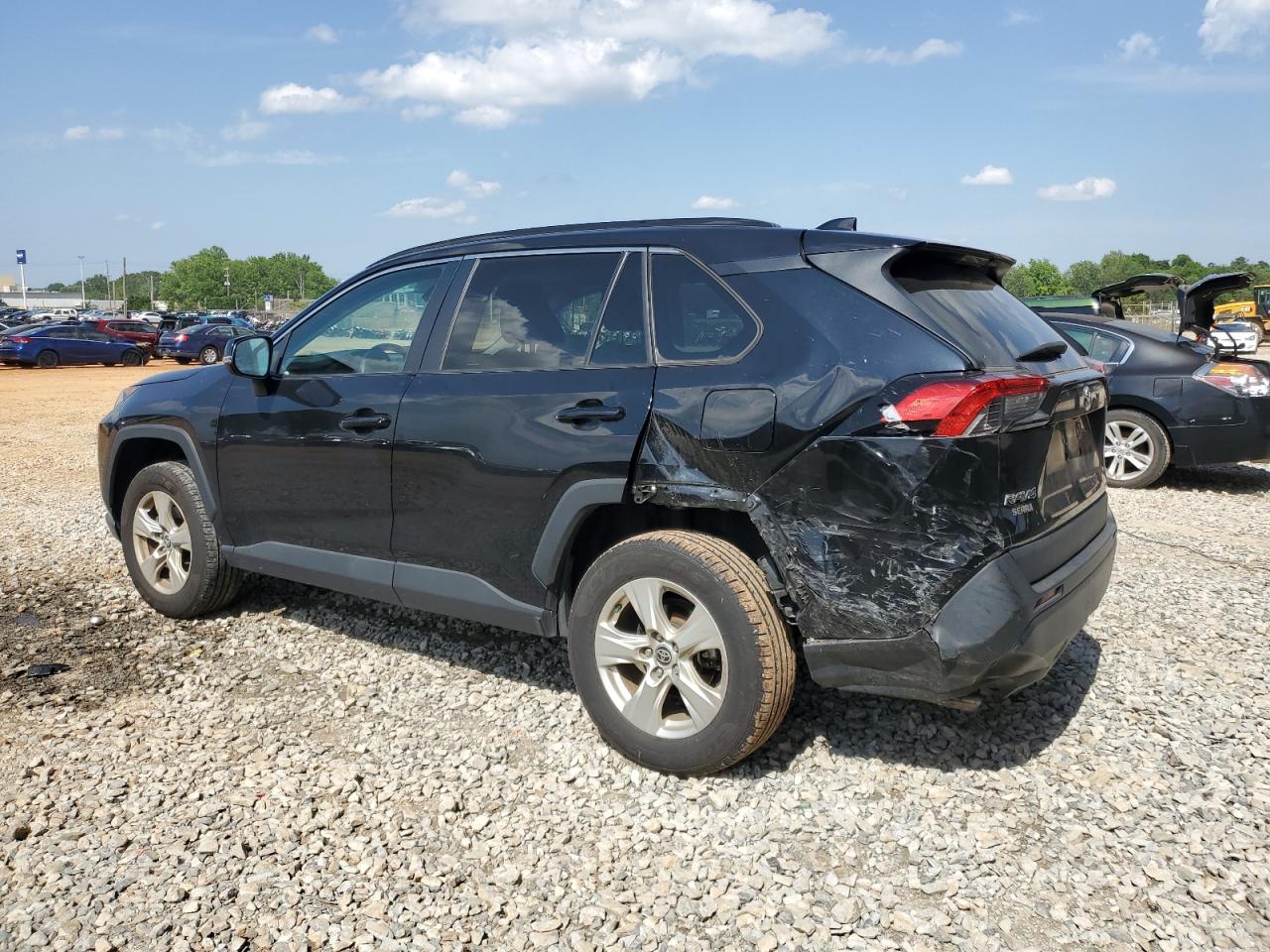 2021 Toyota Rav4 Xle VIN: 2T3W1RFV0MW163781 Lot: 56888655