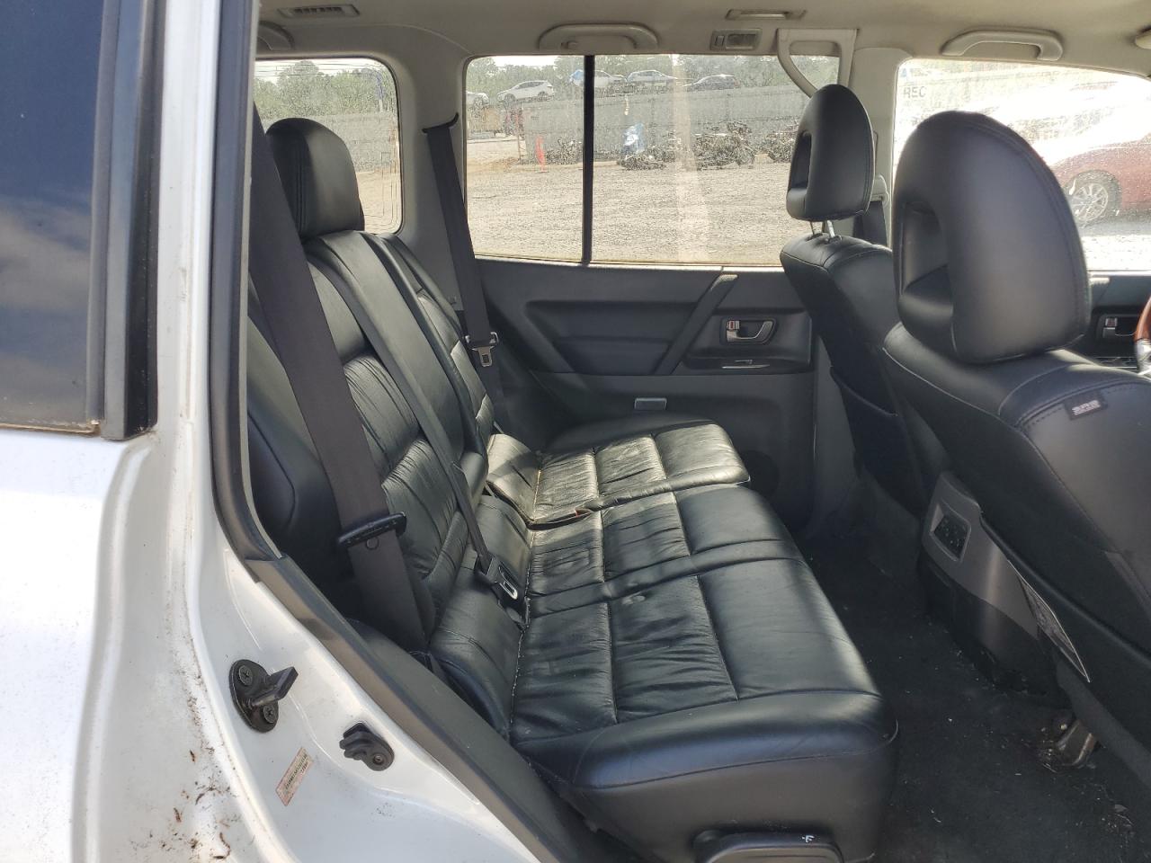 2003 Mitsubishi Montero Limited VIN: JA4NW51S43J016535 Lot: 57361895