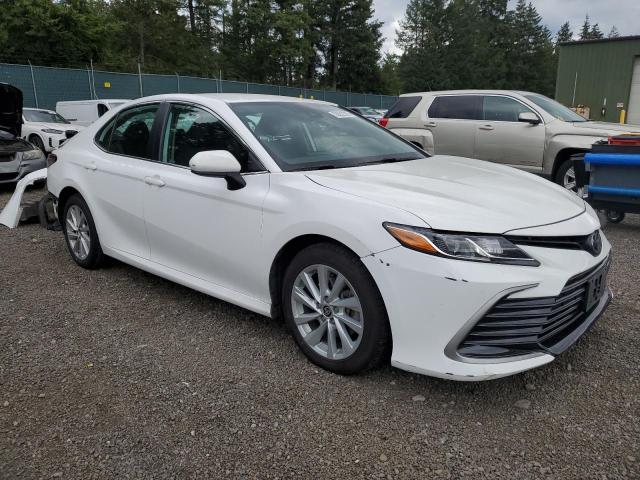  TOYOTA CAMRY 2021 White