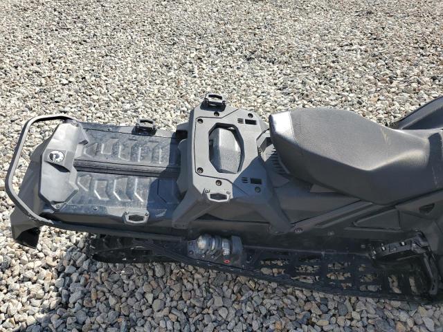 2017 SKIDOO MXZ