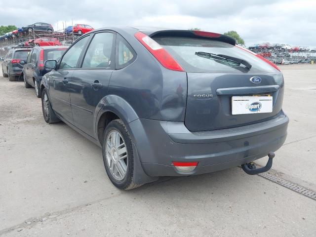2005 FORD FOCUS GHIA