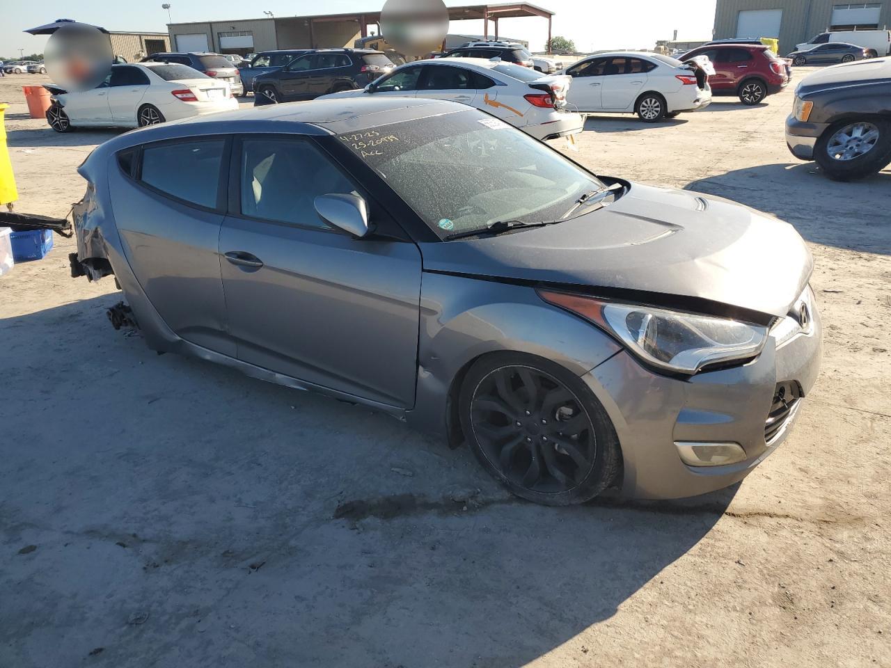 HYUNDAI VELOSTER 2015 VIN KMHTC6AD9FU240993 фото 4