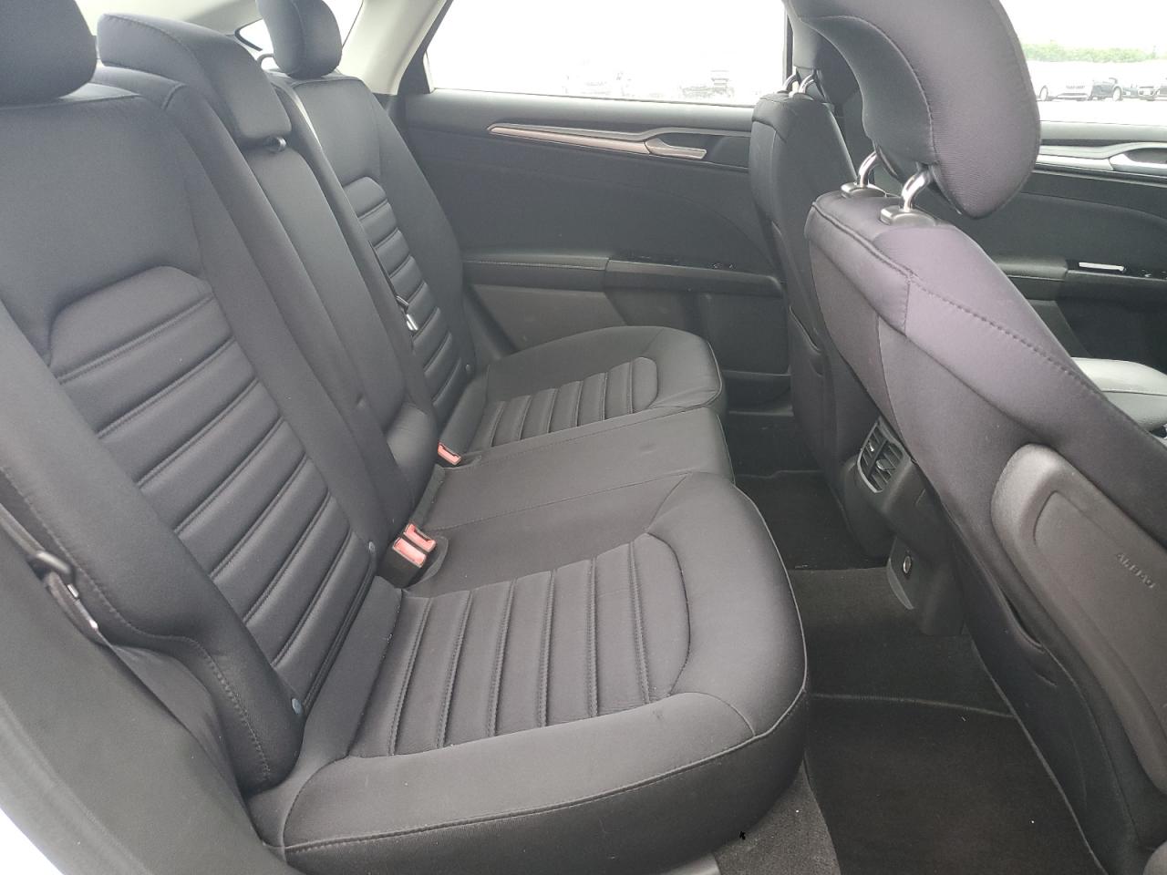 2015 Ford Fusion Se Hybrid VIN: 3FA6P0LU2FR120143 Lot: 55089375