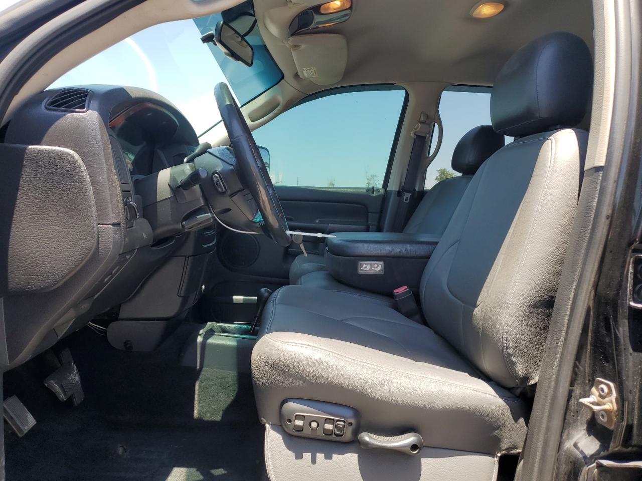 2003 Dodge Ram 1500 St VIN: 1D7HU18D43S283649 Lot: 57036365
