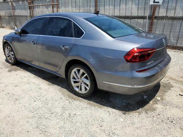  VOLKSWAGEN PASSAT 2018 Szary