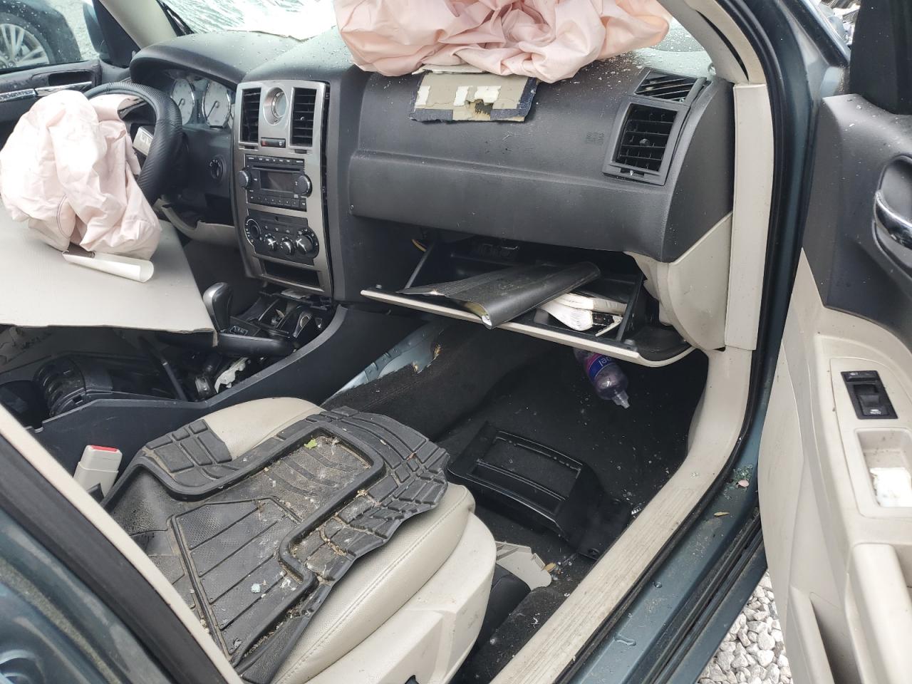 2006 Chrysler 300 Touring VIN: 2C3KA53G36H113008 Lot: 57945605