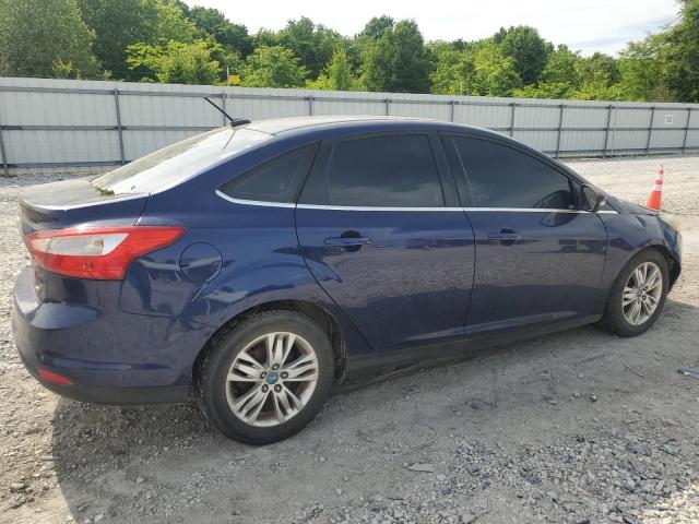 Sedans FORD FOCUS 2012 Granatowy