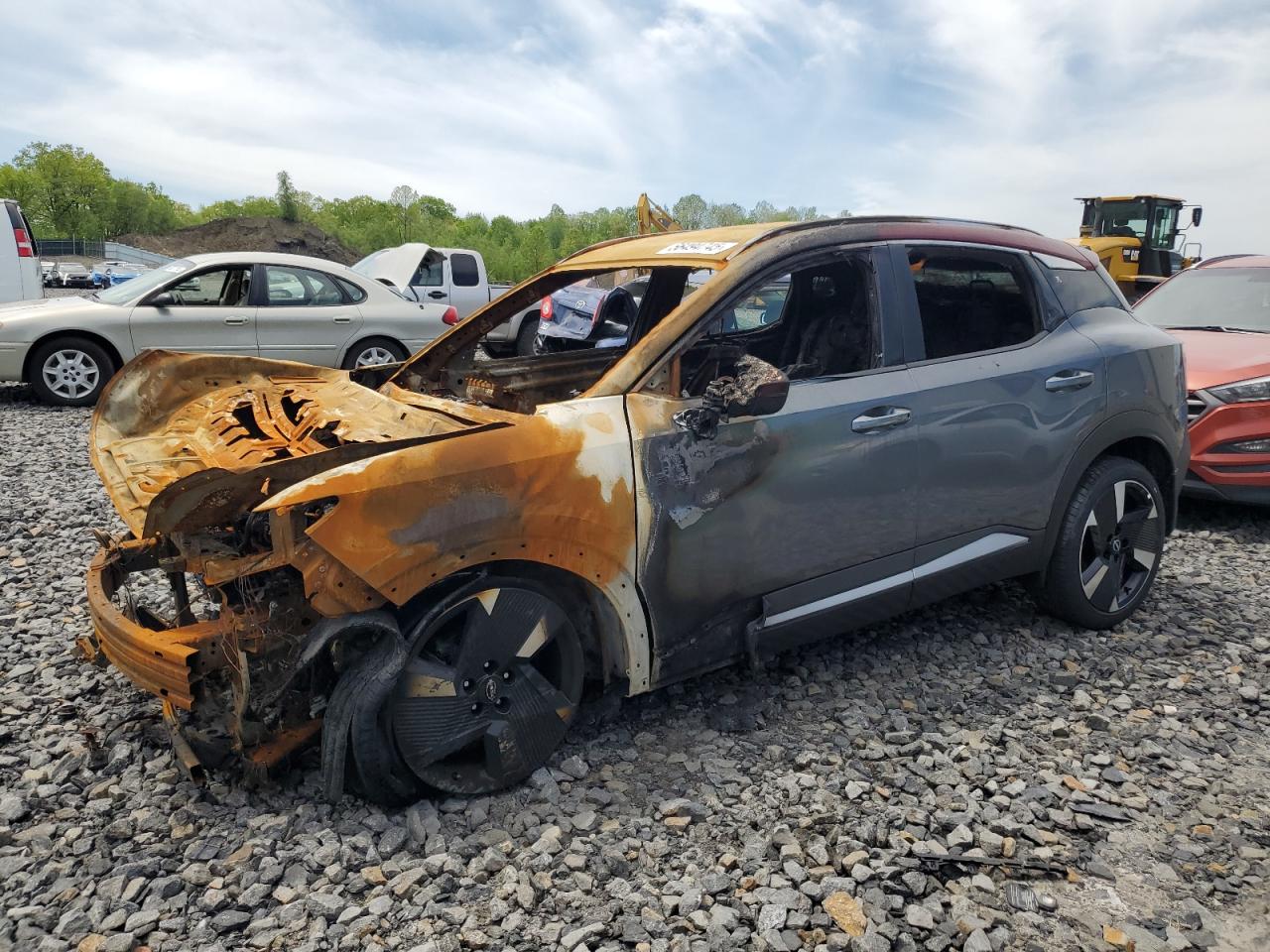 Duryea, PA에서 판매 중인 2025 Nissan Kicks Sr - Burn