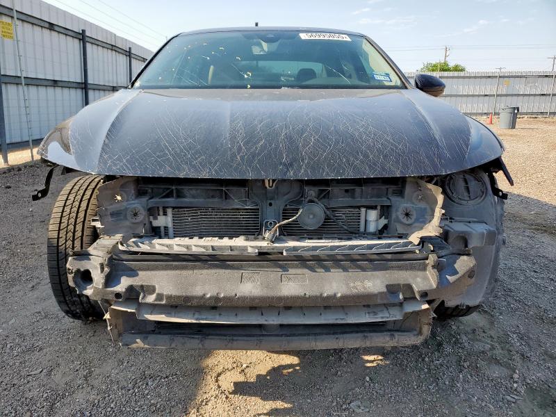  VOLKSWAGEN JETTA 2019 Чорний