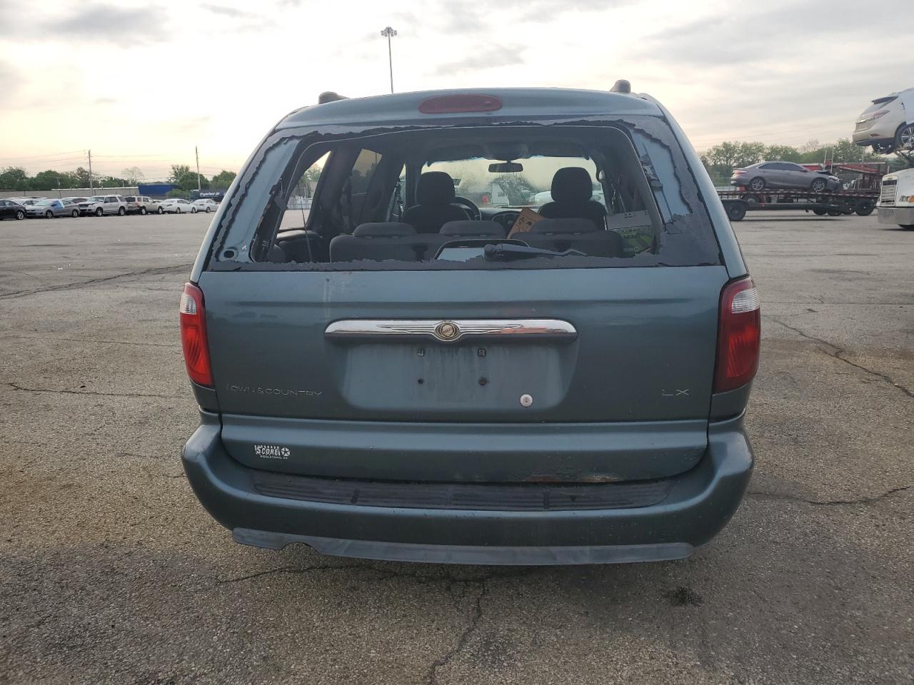 2005 Chrysler Town & Country Lx VIN: 2C4GP44RX5R375322 Lot: 56006685